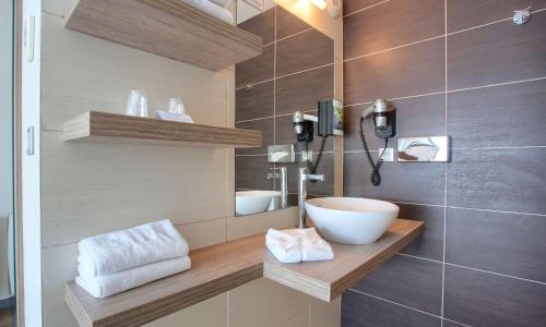 Sure Hotel by Best Western Reims Nord - photo 3