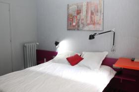 Hôtel Latino Reims Centre - photo 20