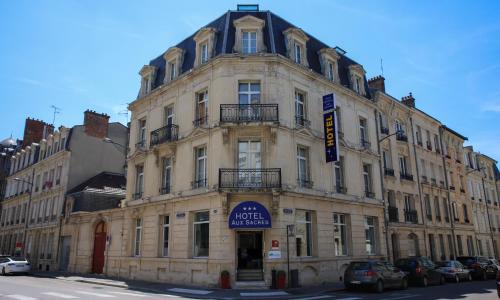 Brit Hotel Aux Sacres Reims Centre - photo 1