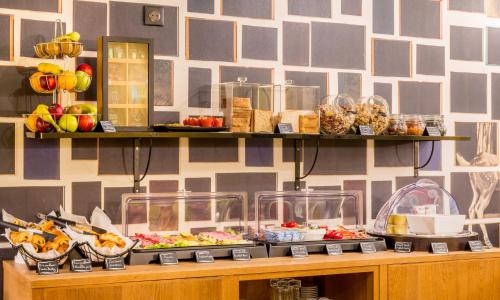 Best Western Hotel Centre Reims - photo 2