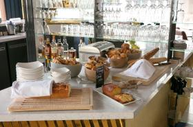 Continental Hotel - photo 27