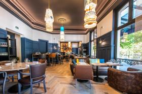 Continental Hotel - photo 10