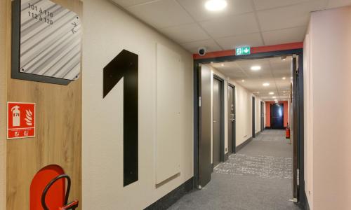 B&B HOTEL Reims Croix Blandin - photo 3