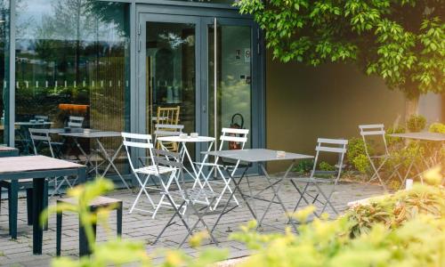 Hôtel Akena Reims Bezannes - photo 1